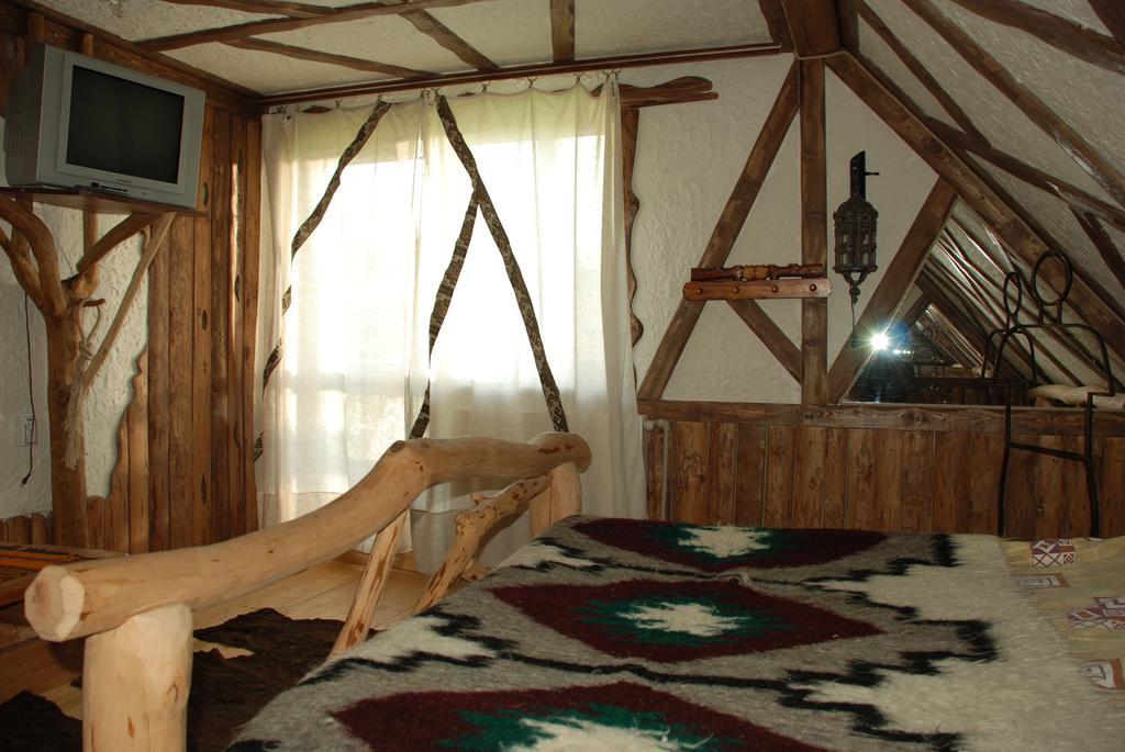 Sadyba Lileya Werchowyna Zimmer foto