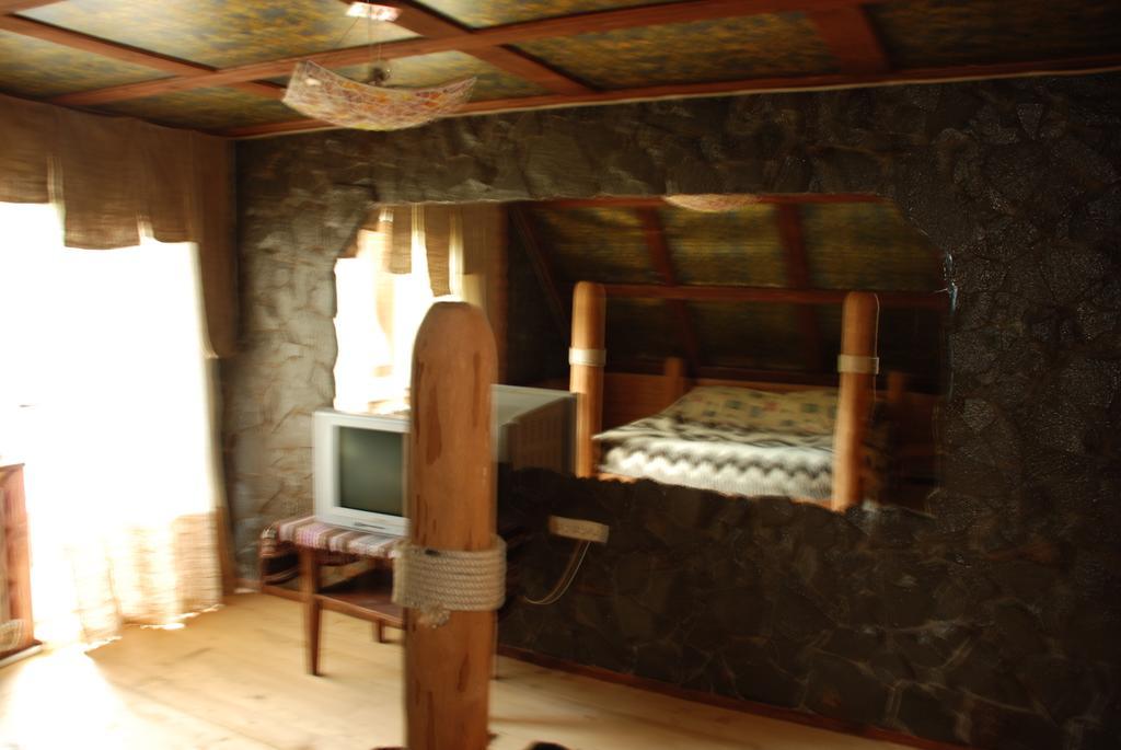 Sadyba Lileya Werchowyna Zimmer foto